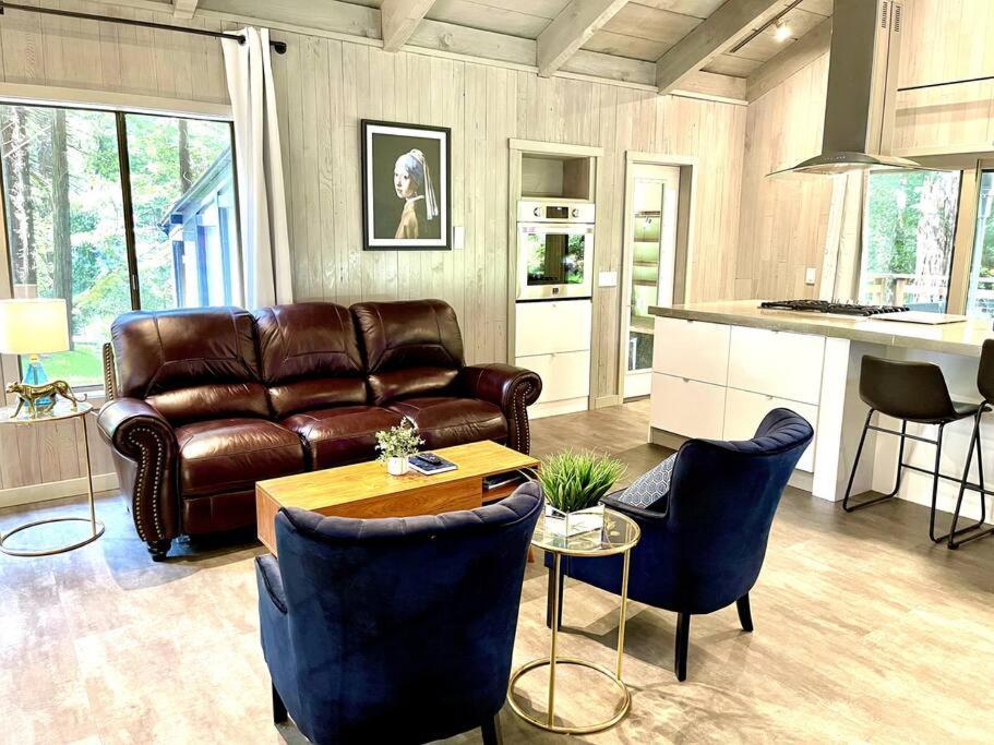 Modern House W. Fast Internet In 1 Acre Land Βίλα Occidental Εξωτερικό φωτογραφία