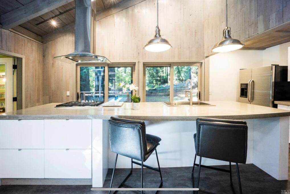 Modern House W. Fast Internet In 1 Acre Land Βίλα Occidental Εξωτερικό φωτογραφία